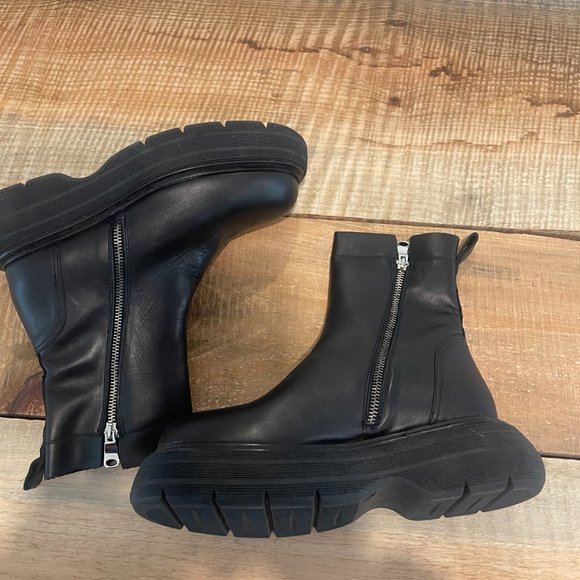 FREE PEOPLE Mara Zip Moto Boots Black size 8.5 NWOB $298 - Picture 9 of 15